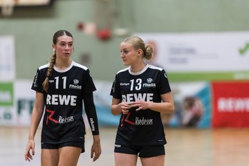 Bild 188 - wBJ SV Henstedt Ulzburg - HSG Holstein Kiel/Kronshagen : Ergebnis: 30:28
